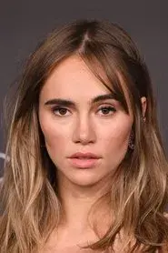 Suki Waterhouse