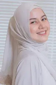 Lisa Surihani