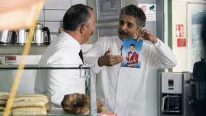 Comidark Films: In Between