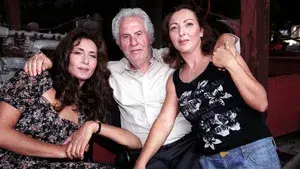 Απόστολος και μόνος