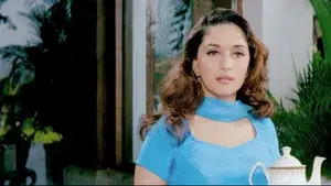 Hum Tumhare Hain Sanam